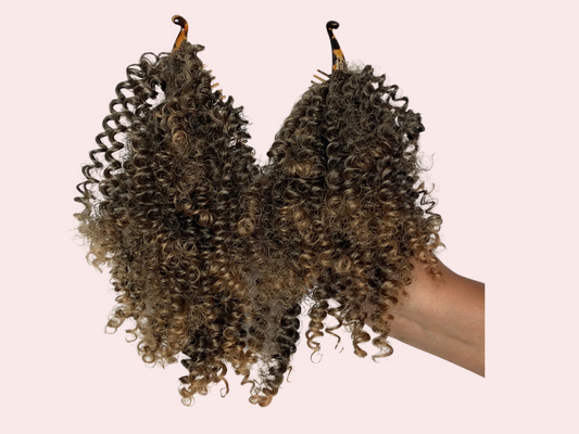 The Afro Banana Clip - Spring Twist Curl/Color (4/30)